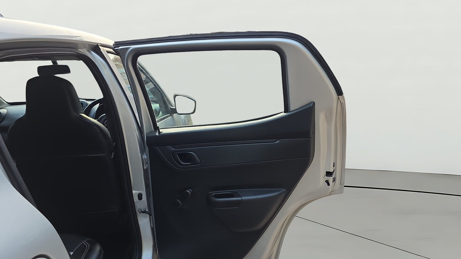 Used 2020 Renault Kwid RXL Petrol Manual interior RIGHT REAR DOOR OPEN VIEW