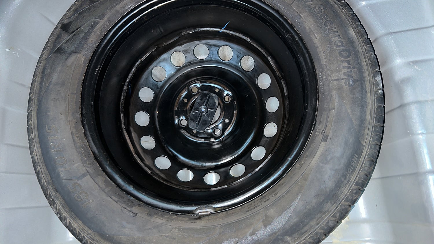 Used 2023 Tata Punch Adventure MT Petrol Manual tyres SPARE TYRE VIEW