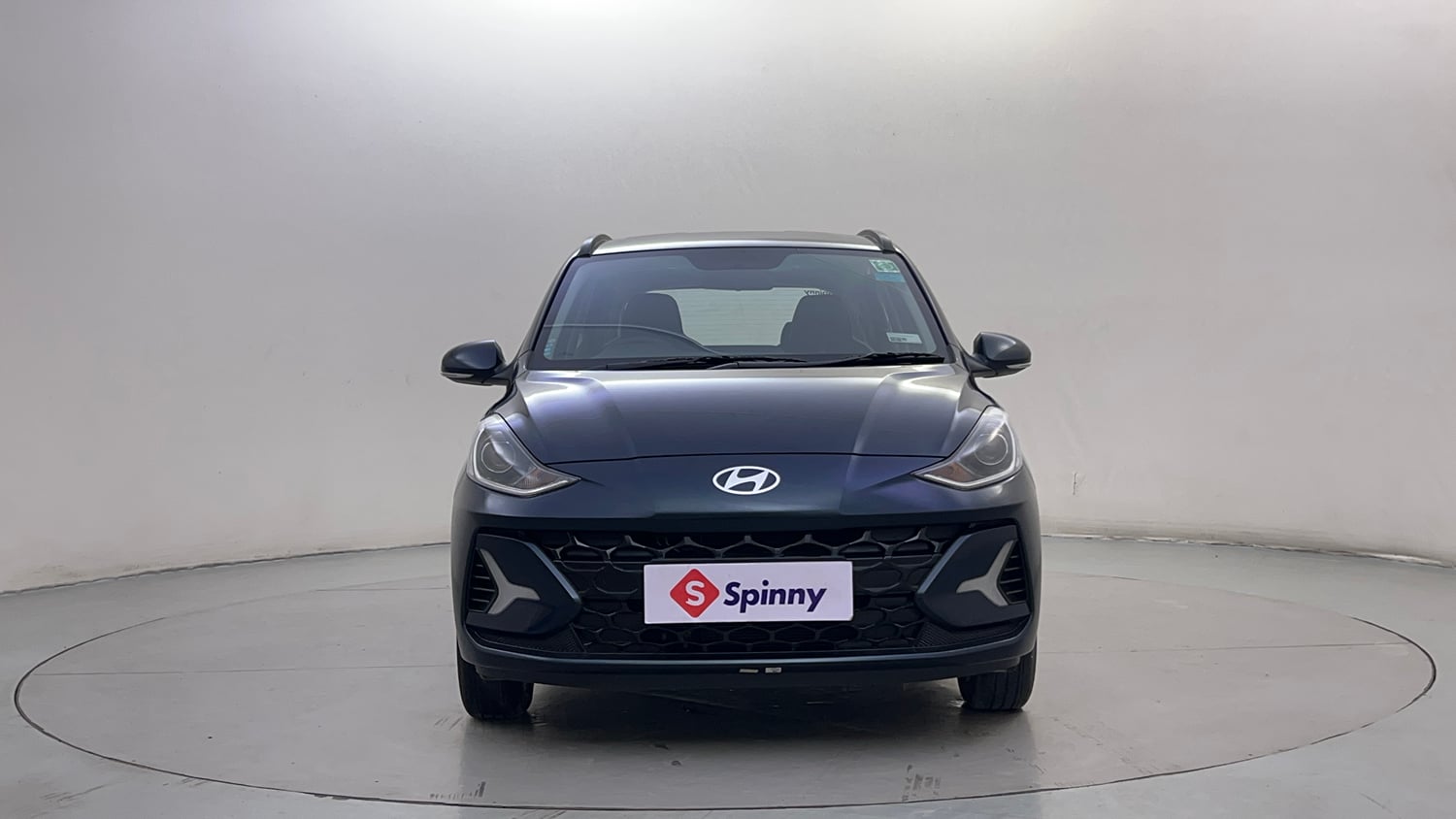 Used 2025 Hyundai Grand i10 Nios Sportz (O) 1.2 Kappa VTVT Petrol Manual exterior FRONT VIEW