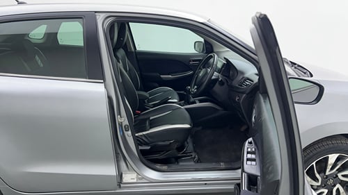 Used 2020 Maruti Suzuki Baleno Alpha Petrol Manual interior RIGHT SIDE FRONT DOOR CABIN VIEW