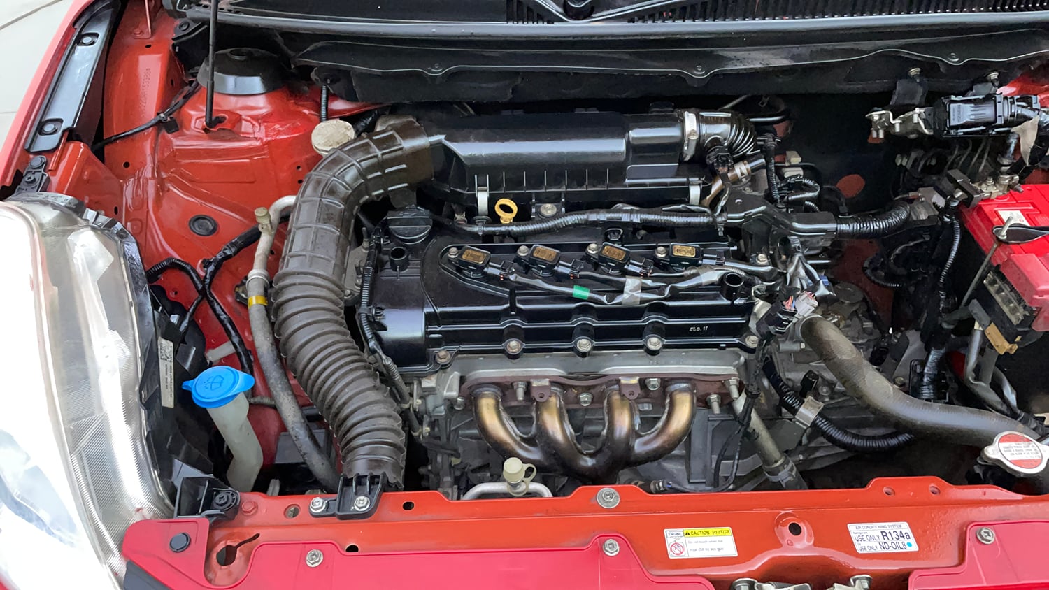 Used 2017 Maruti Suzuki Baleno Zeta 1.2 Petrol Manual engine ENGINE RIGHT SIDE VIEW