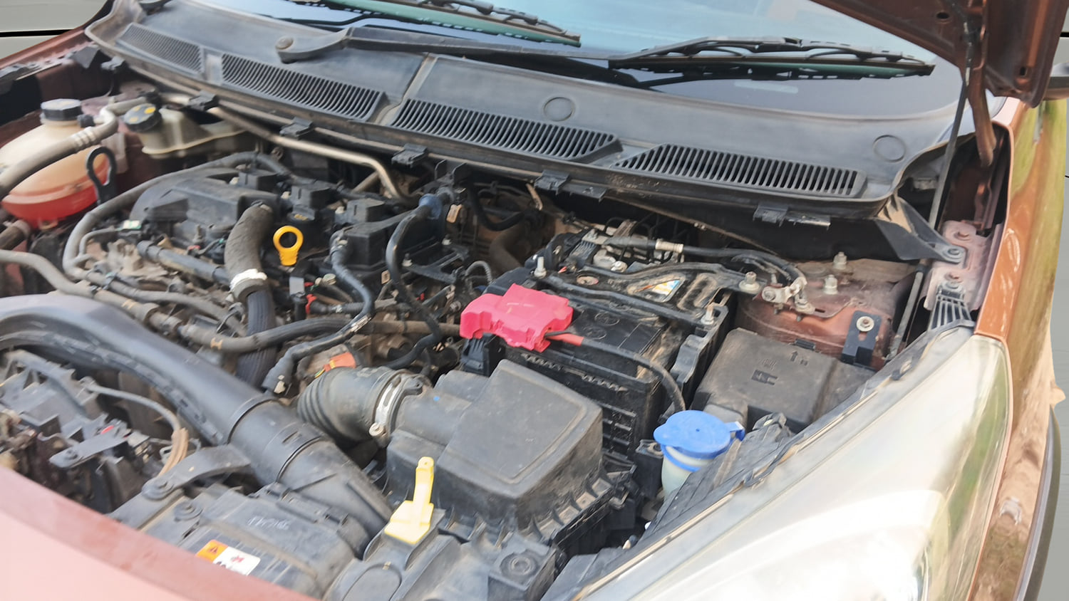 Used 2019 Ford Freestyle Trend Plus 1.2 Ti-VCT Petrol Manual engine ENGINE LEFT SIDE VIEW
