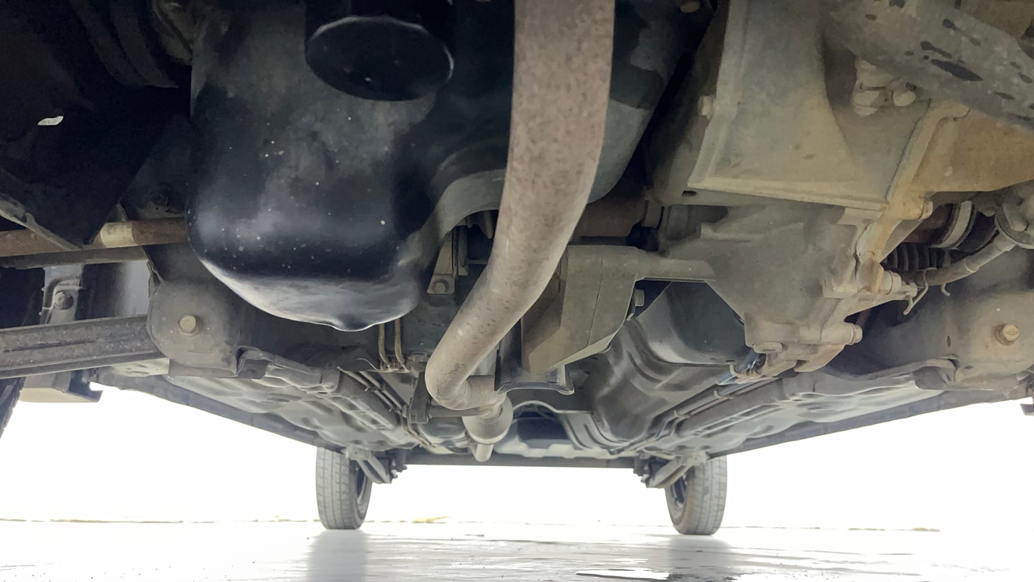 Used 2018 Maruti Suzuki Alto 800 LXi Petrol Manual extra FRONT LEFT UNDERBODY VIEW
