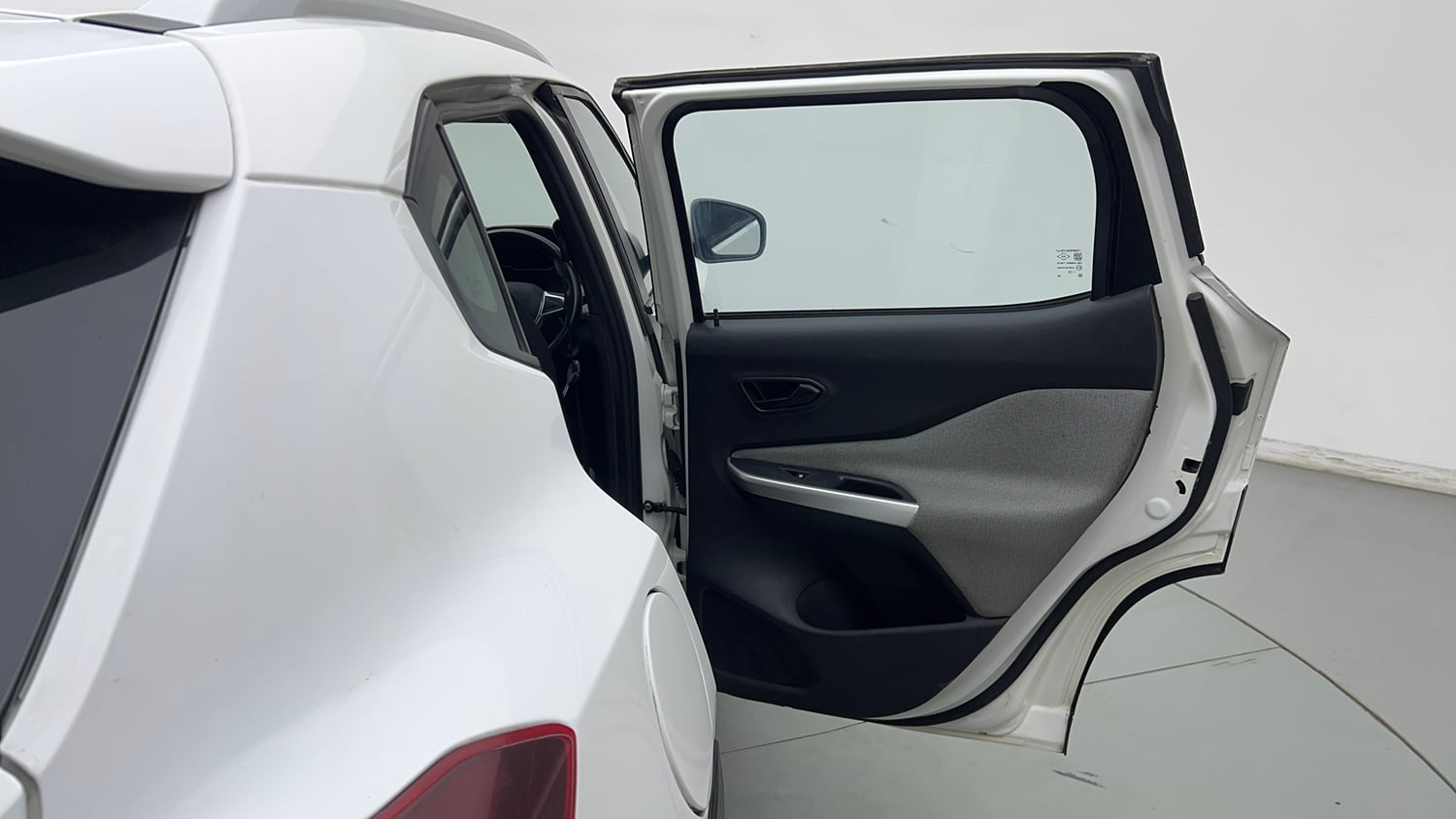 Used 2023 Nissan Magnite XE Petrol Manual interior RIGHT REAR DOOR OPEN VIEW