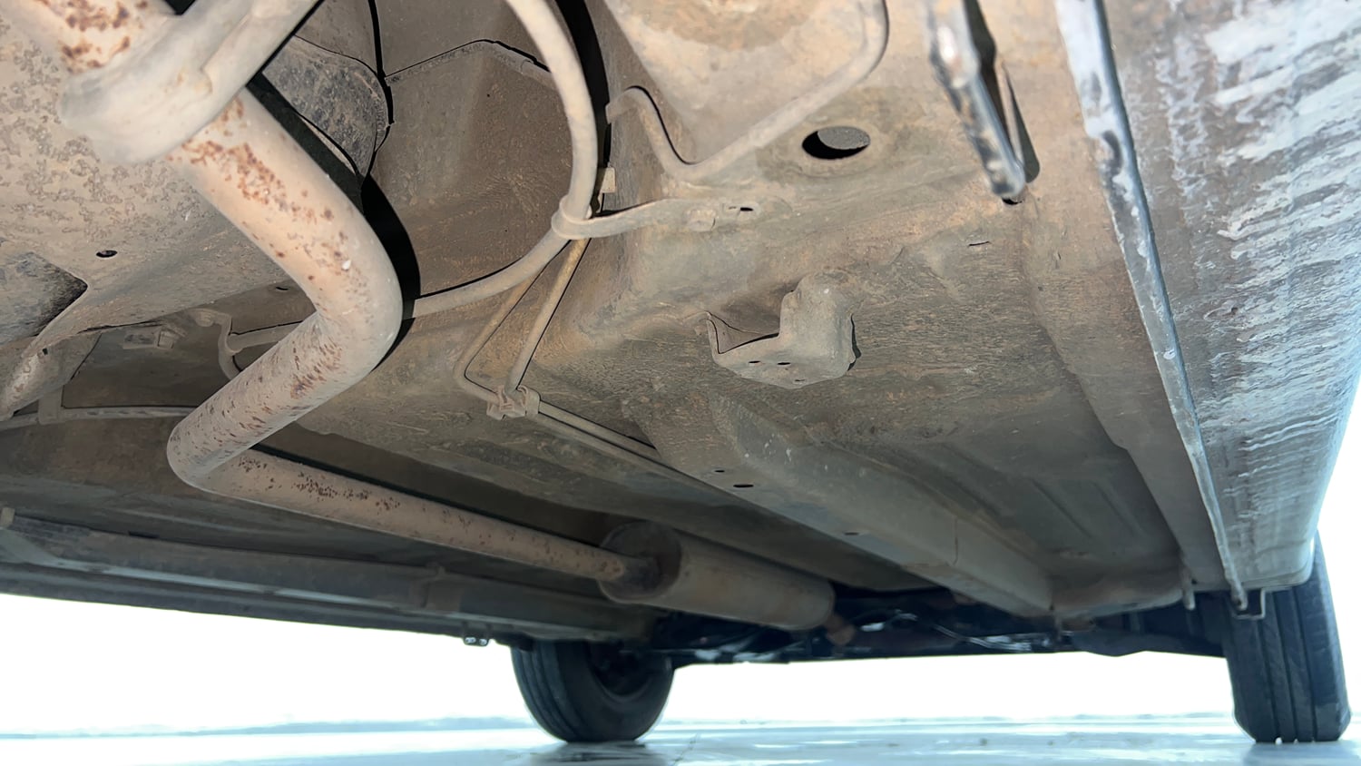Used 2016 Maruti Suzuki Celerio ZXi Petrol Manual extra REAR RIGHT UNDERBODY VIEW