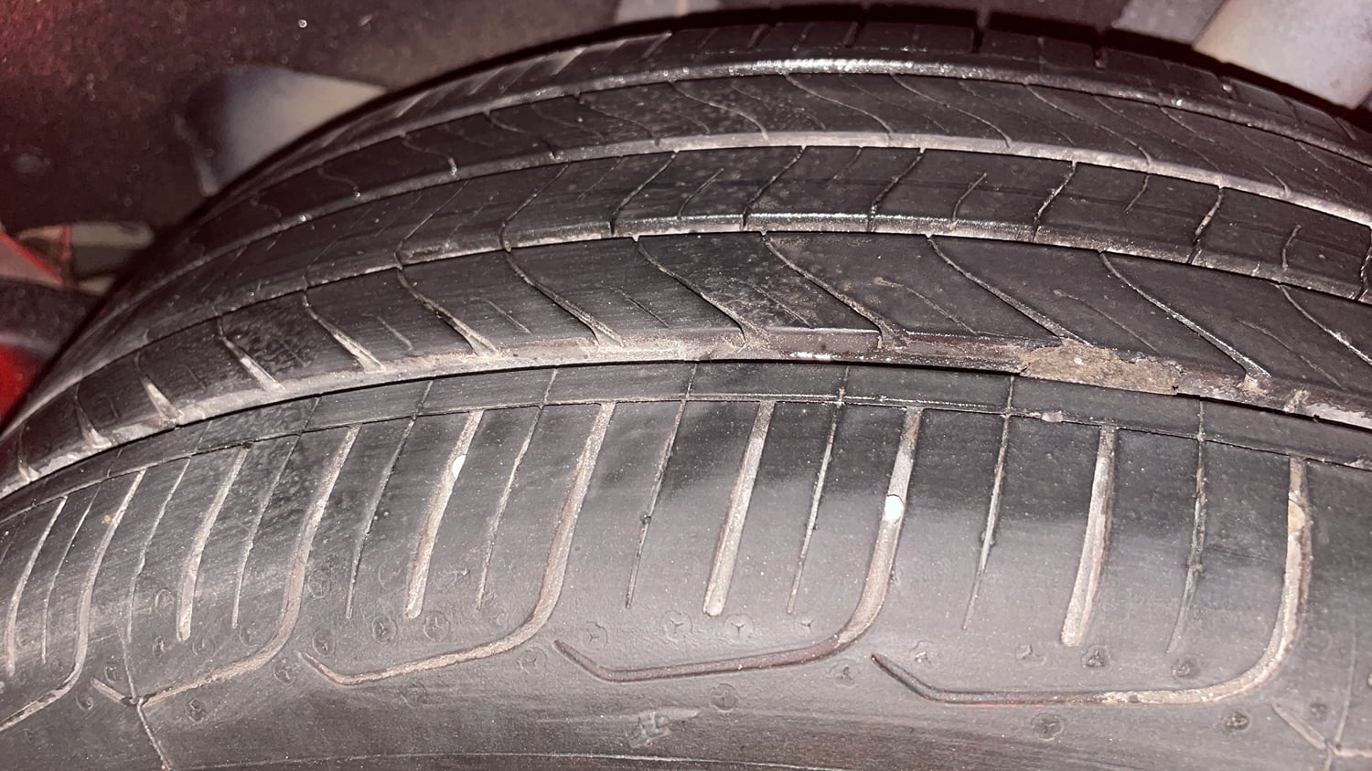 Used 2017 Maruti Suzuki Baleno Zeta 1.2 Petrol Manual tyres LEFT REAR TYRE TREAD VIEW