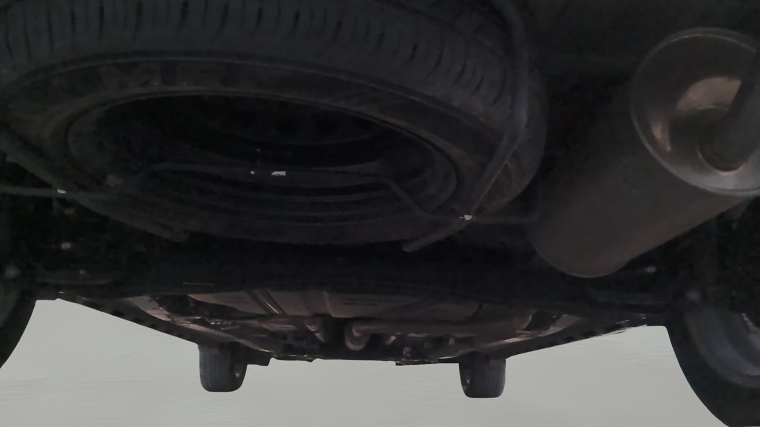 Used 2024 Maruti Suzuki XL6 Zeta MT Petrol Petrol Manual extra REAR RIGHT UNDERBODY VIEW