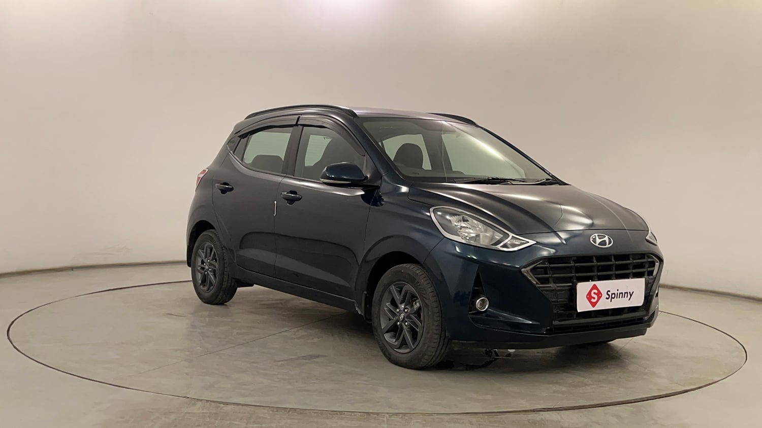 Used 2022 Hyundai Grand i10 Nios Sportz 1.2 Kappa VTVT Petrol Manual exterior RIGHT FRONT CORNER VIEW