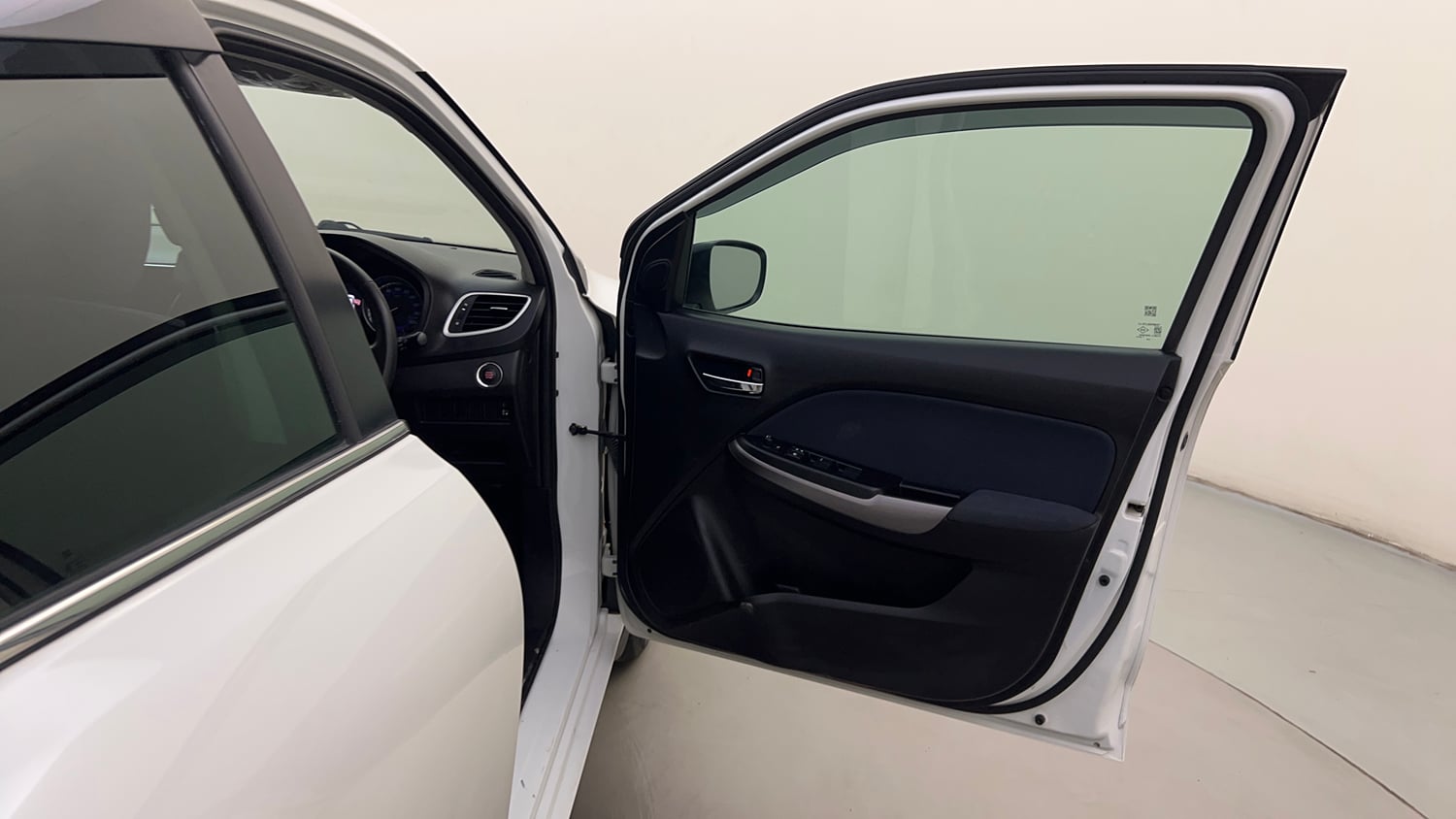 Used 2021 Toyota Glanza V CVT Petrol Automatic interior RIGHT FRONT DOOR OPEN VIEW