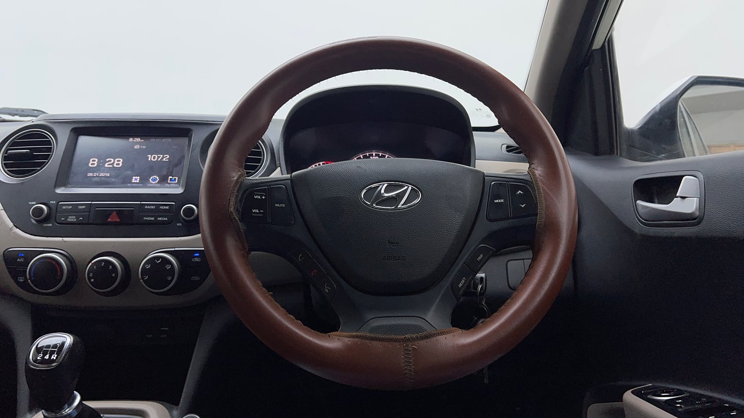 Used 2017 Hyundai Grand i10 Sportz (O) 1.2 Kappa VTVT Petrol Manual interior STEERING VIEW