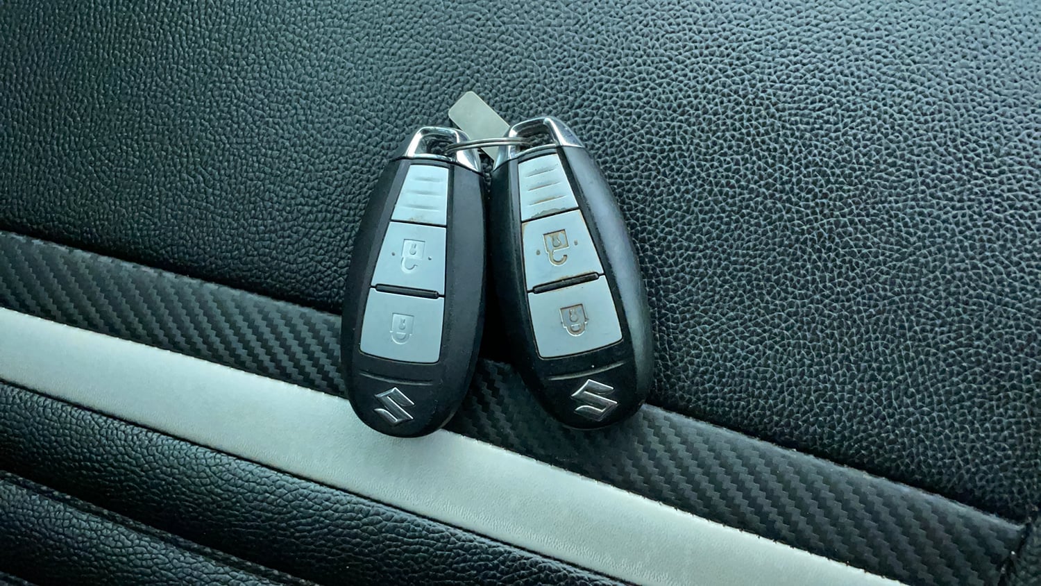 Used 2017 Maruti Suzuki Baleno Zeta 1.2 Petrol Manual extra CAR KEY VIEW