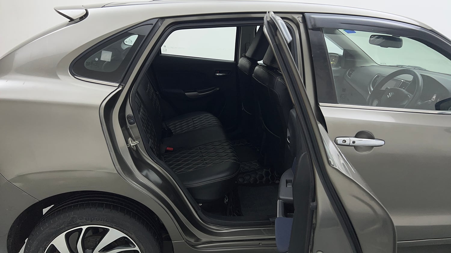 Used 2021 Maruti Suzuki Baleno Zeta Petrol Manual interior RIGHT SIDE REAR DOOR CABIN VIEW