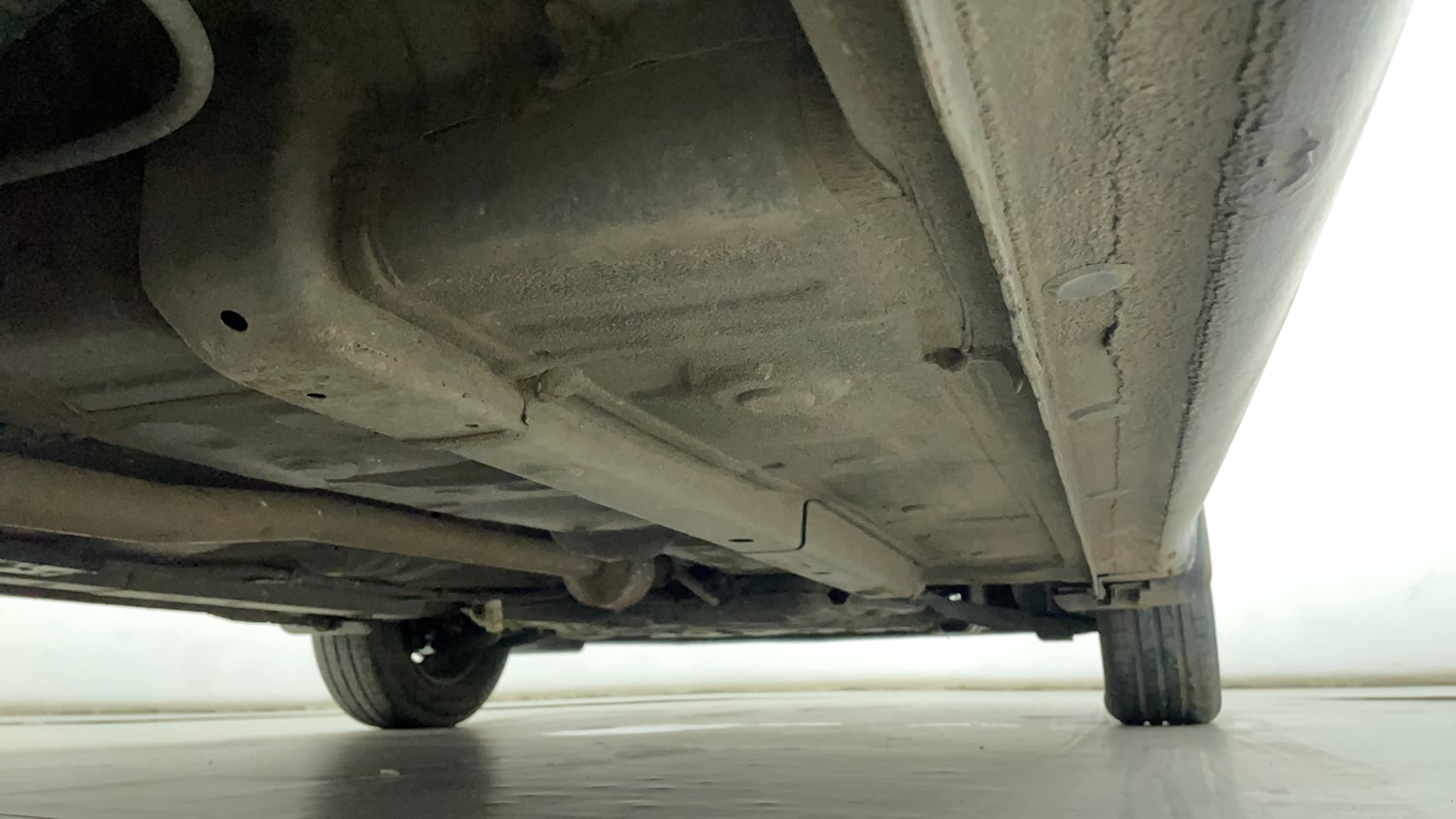 Used 2021 Hyundai Grand i10 Nios Magna 1.2 Kappa VTVT Petrol Manual extra REAR RIGHT UNDERBODY VIEW