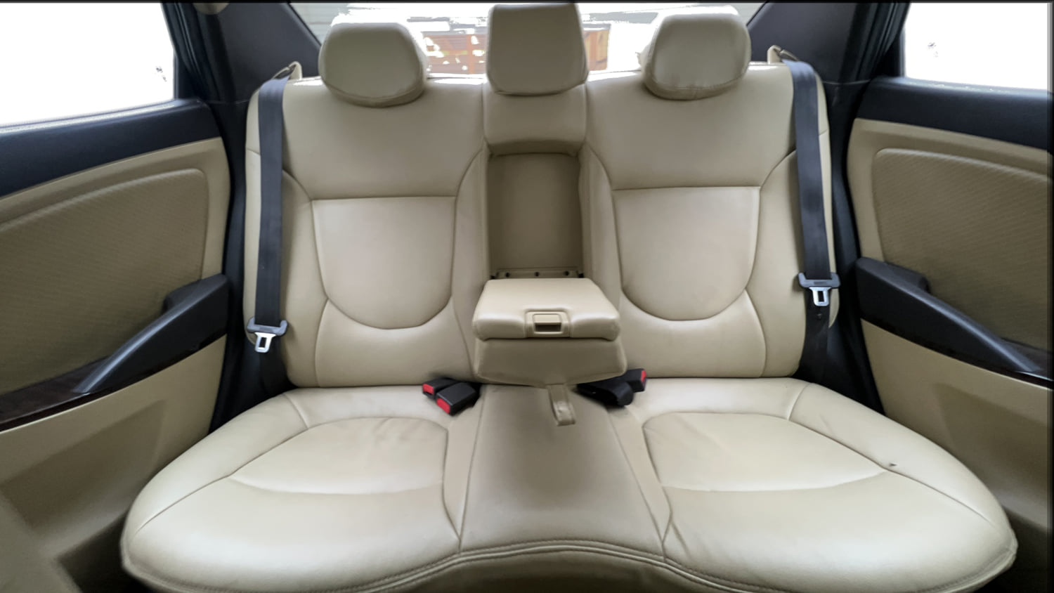 Used 2013 Hyundai Verna Fluidic 1.6 VTVT SX Petrol Manual interior REAR SEAT CONDITION VIEW