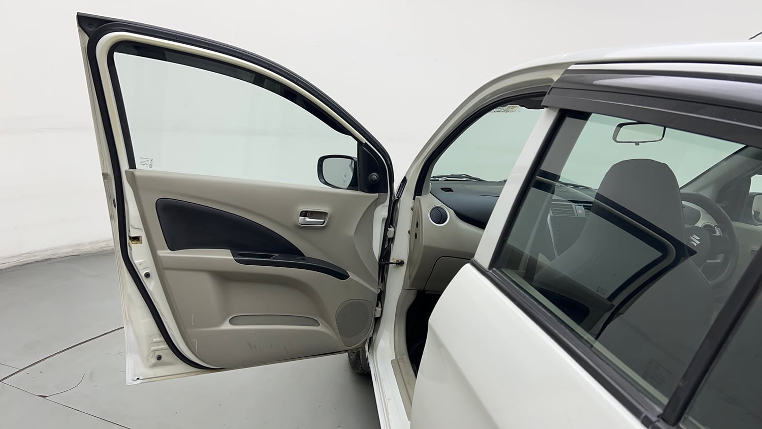 Used 2014 Maruti Suzuki Celerio VXi Petrol Manual interior LEFT FRONT DOOR OPEN VIEW