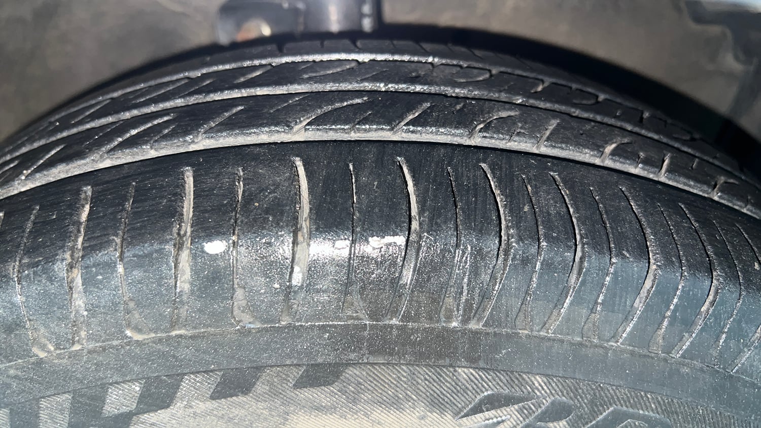 Used 2016 Maruti Suzuki Celerio ZXi Petrol Manual tyres RIGHT FRONT TYRE TREAD VIEW