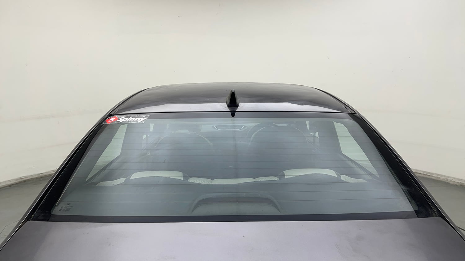 Used 2018 Honda Amaze 1.5 V CVT Diesel Diesel Automatic exterior BACK WINDSHIELD VIEW