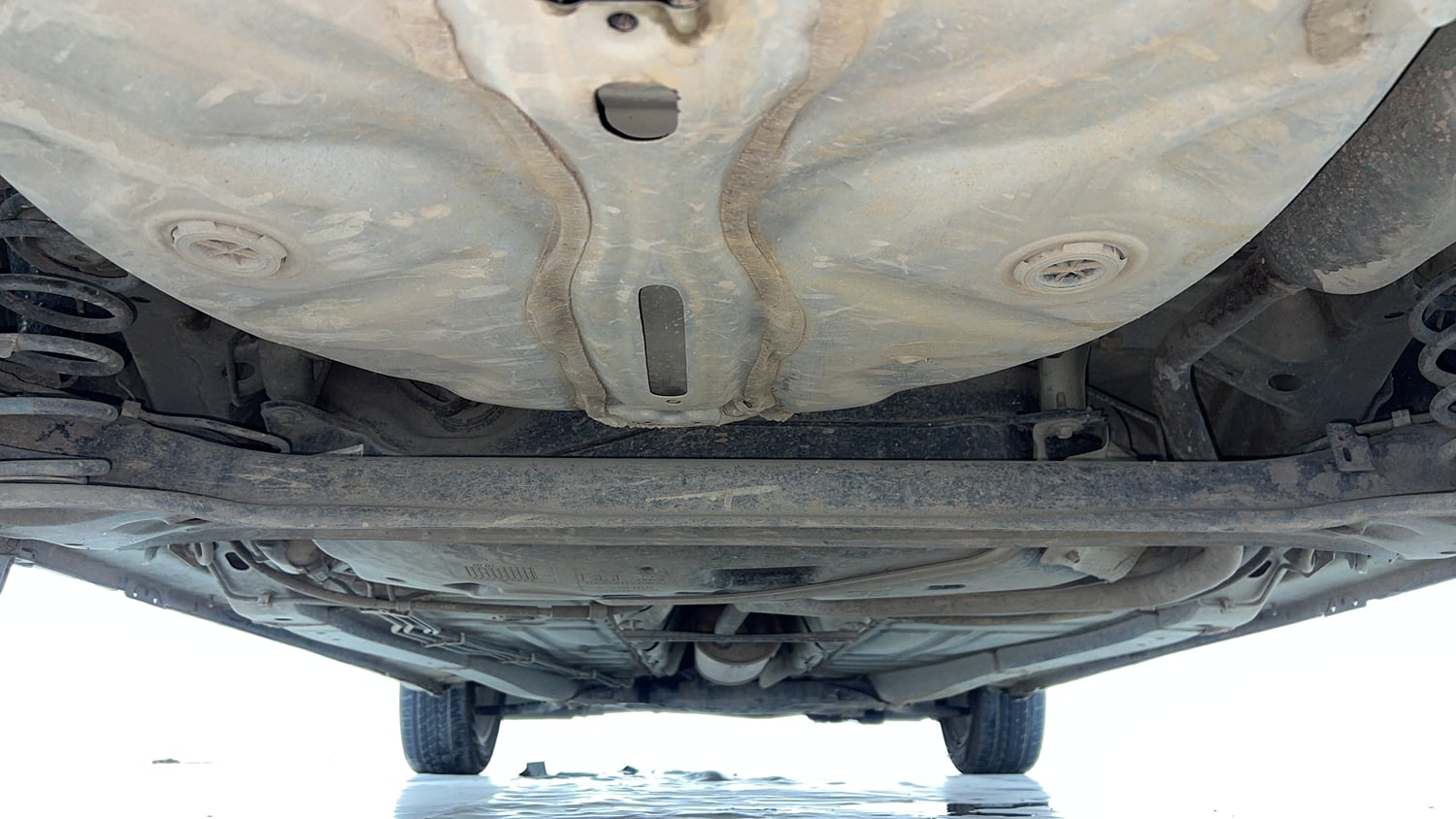 Used 2020 Maruti Suzuki Baleno Zeta Petrol Manual extra REAR UNDERBODY VIEW (TAKEN FROM REAR)