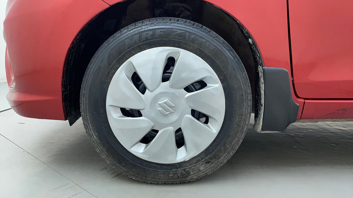 Used 2020 Maruti Suzuki Celerio VXi (O) CNG Cng Manual tyres LEFT FRONT TYRE RIM VIEW