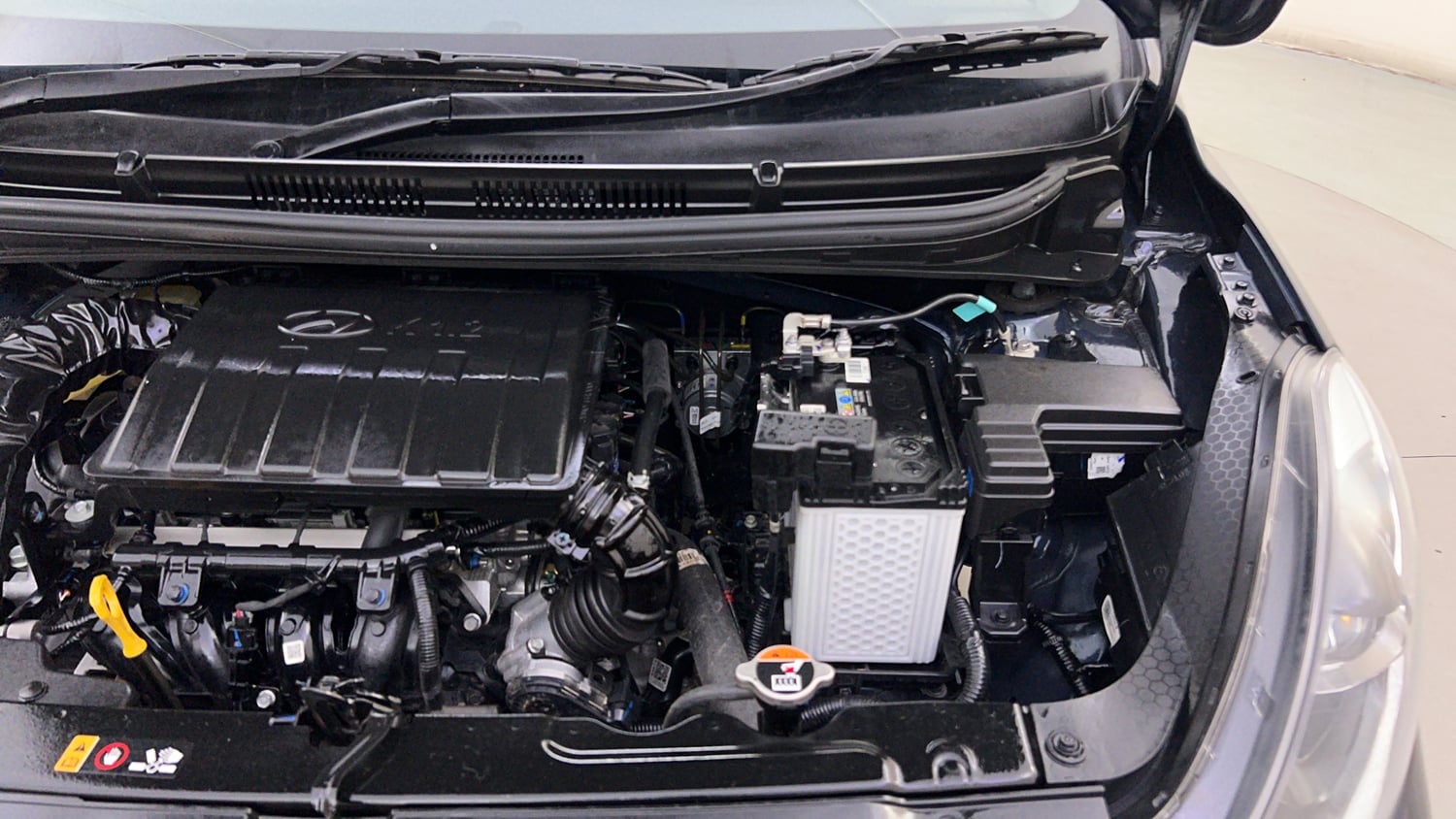 Used 2025 Hyundai Grand i10 Nios Sportz (O) 1.2 Kappa VTVT Petrol Manual engine ENGINE LEFT SIDE HINGE & APRON VIEW