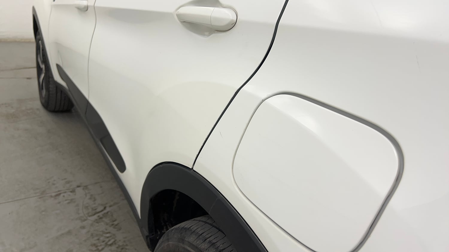 Used 2022 Tata Nexon EV XZ Plus Electric Automatic dents MINOR SCRATCH