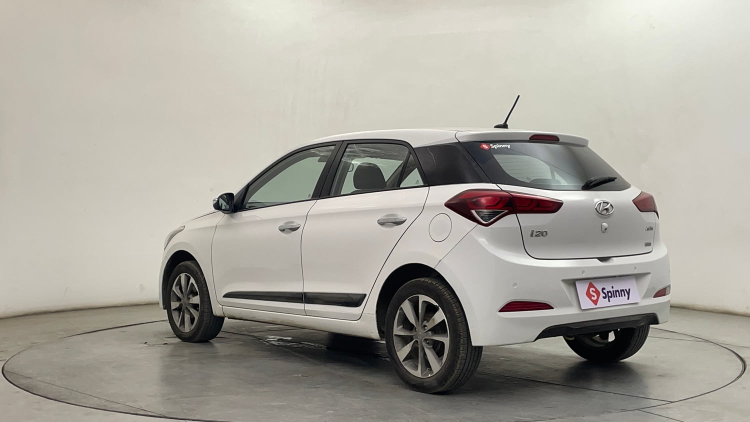 Used 2016 Hyundai Elite i20 Asta 1.2 (O) Petrol Manual exterior LEFT REAR CORNER VIEW