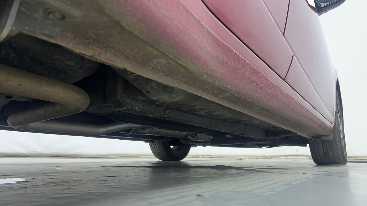 Used 2023 Hyundai Verna SX (O) 1.5 Turbo Petrol DCT Petrol Automatic extra REAR RIGHT UNDERBODY VIEW