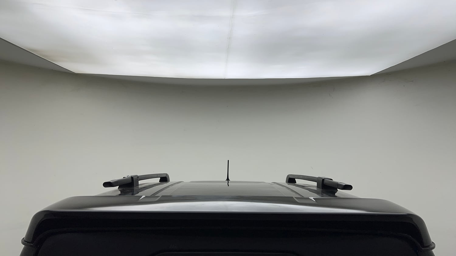 Used 2022 Mahindra Scorpio S9 Diesel Manual exterior EXTERIOR ROOF VIEW