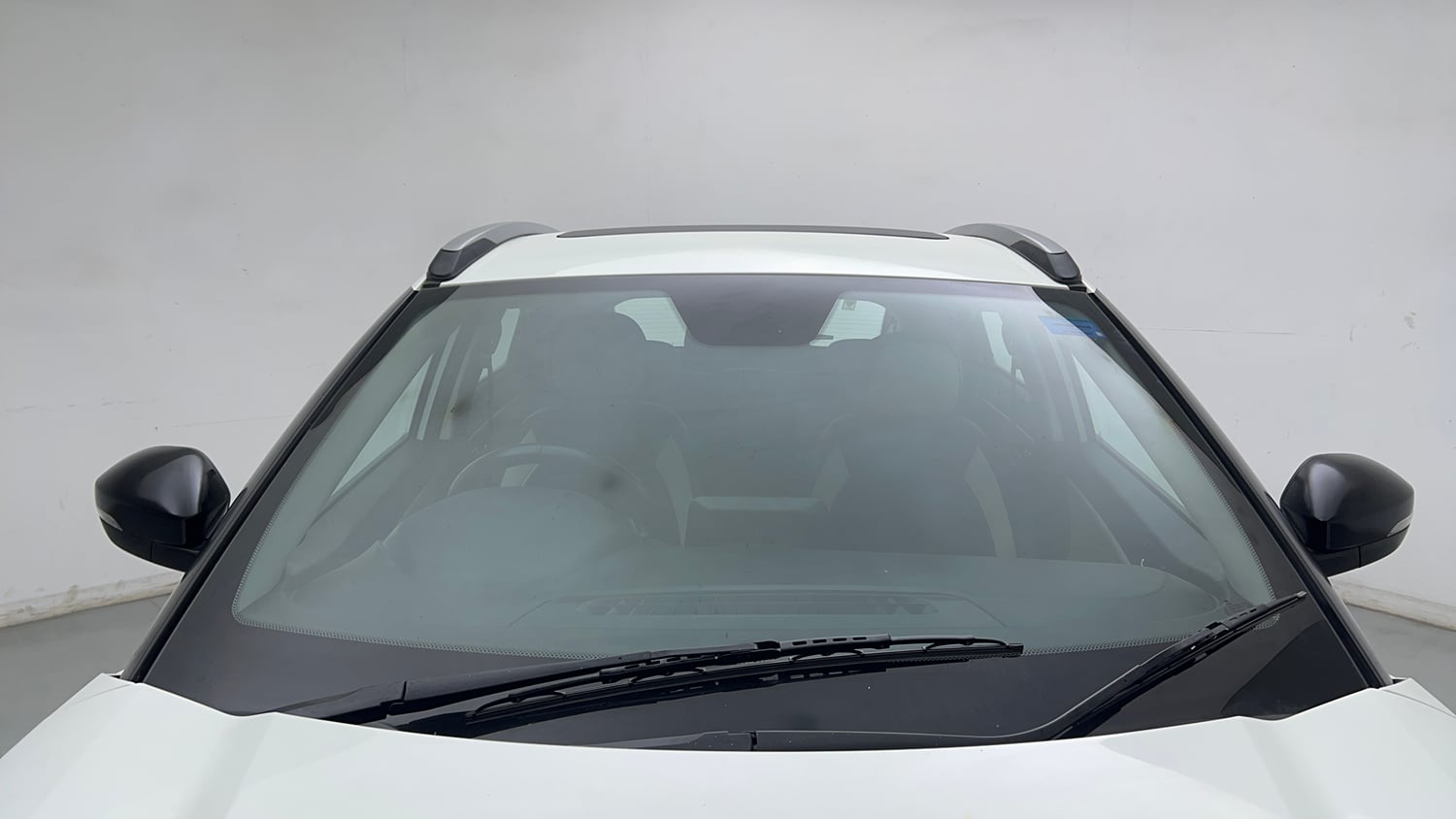 Used 2022 Tata Nexon XZA Plus (HS) Petrol Automatic exterior FRONT WINDSHIELD VIEW