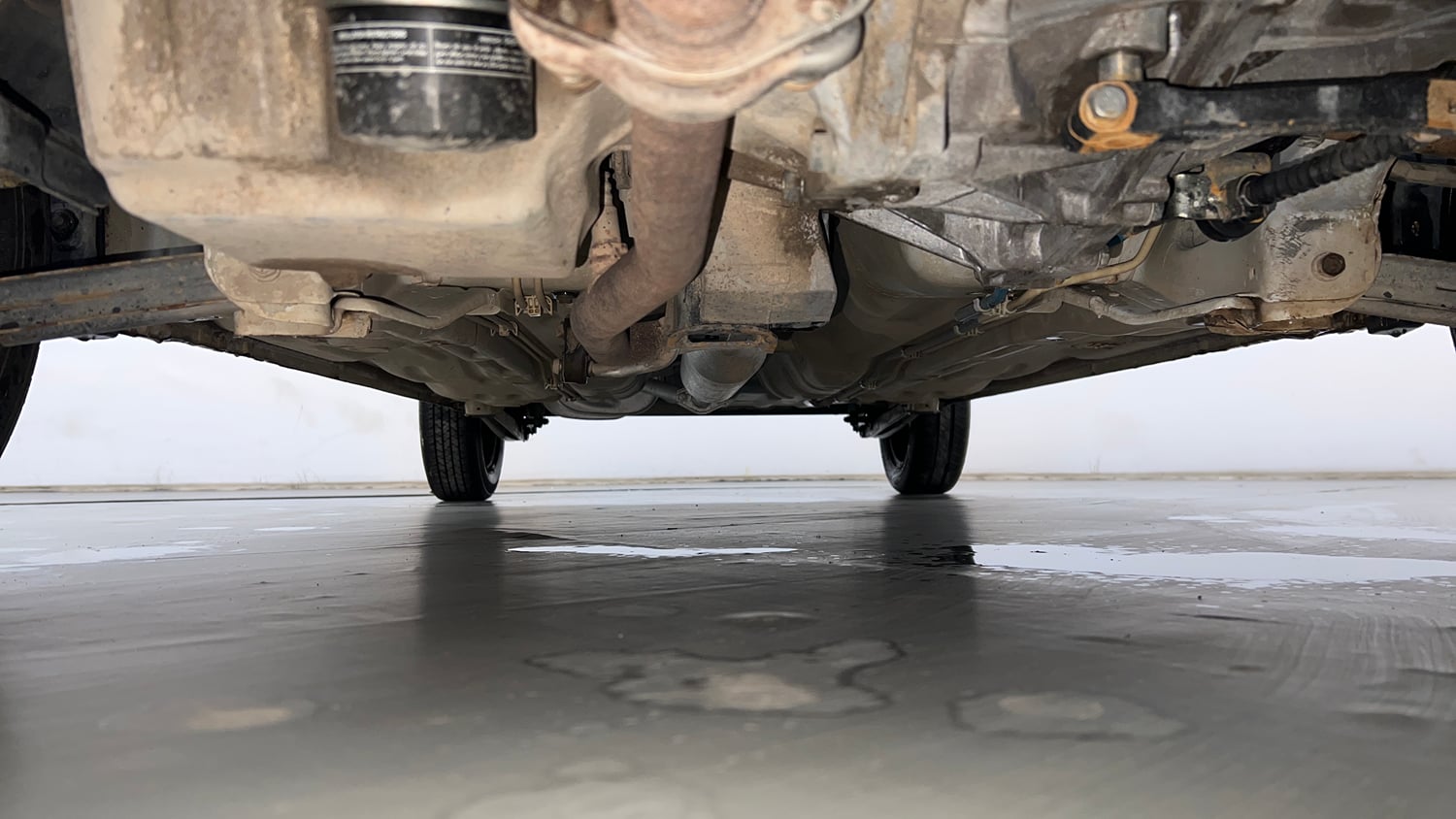 Used 2015 Maruti Suzuki Alto K10 VXi Petrol Manual extra FRONT LEFT UNDERBODY VIEW