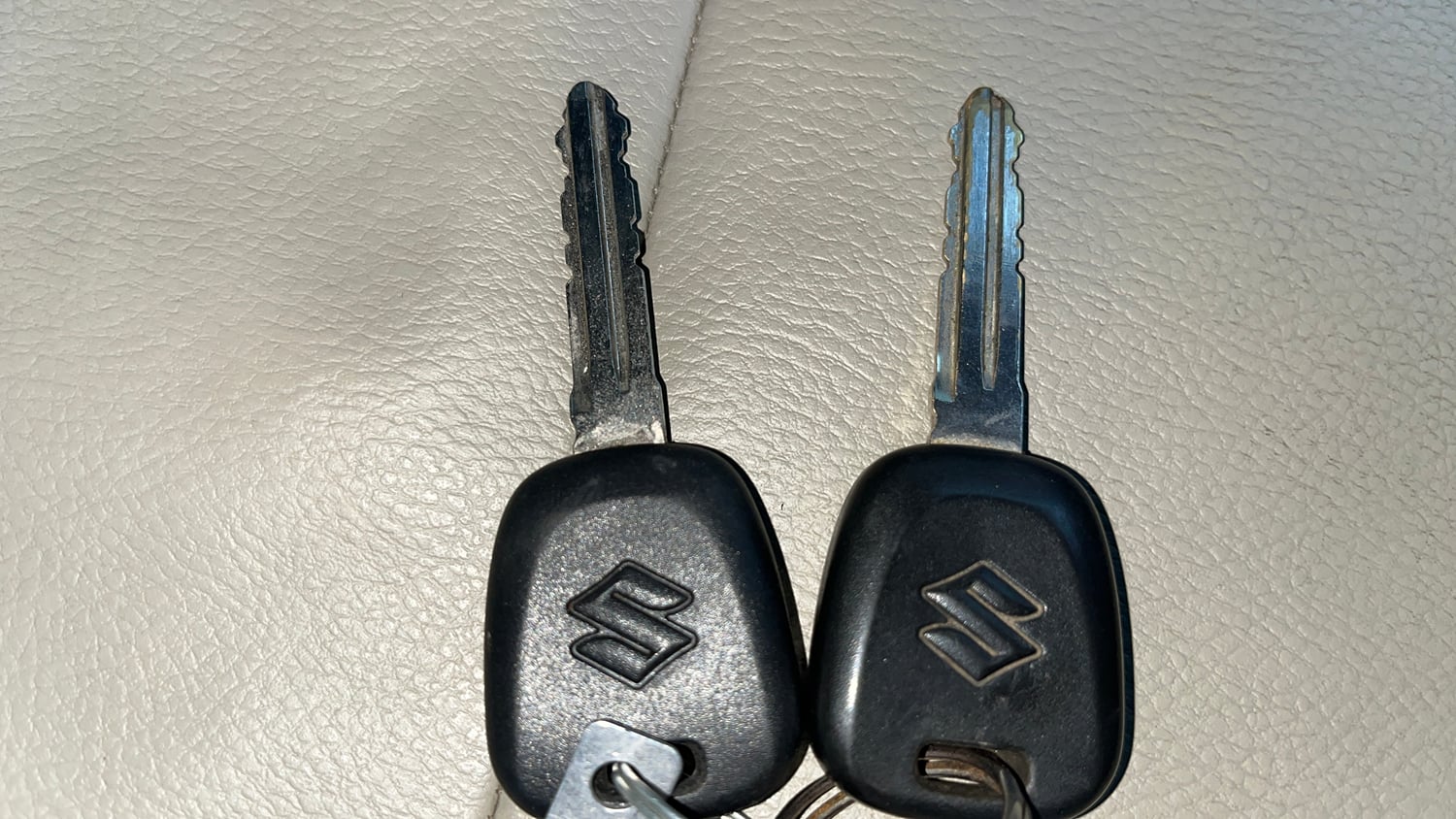 Used 2018 Maruti Suzuki Alto 800 LXi Petrol Manual extra CAR KEY VIEW