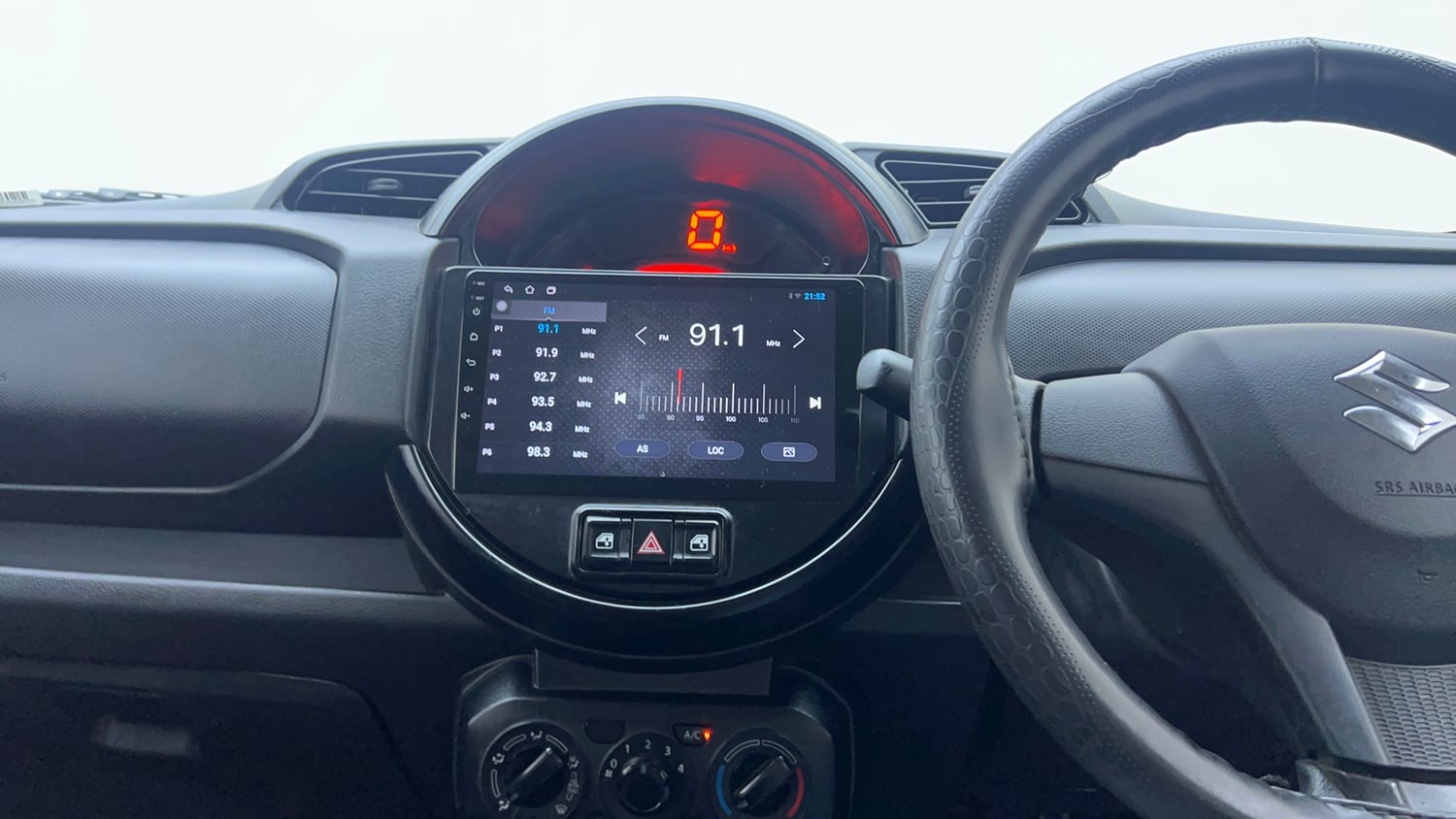 Used 2023 Maruti Suzuki S-Presso VXi S-CNG Cng Manual interior MUSIC SYSTEM & AC CONTROL VIEW