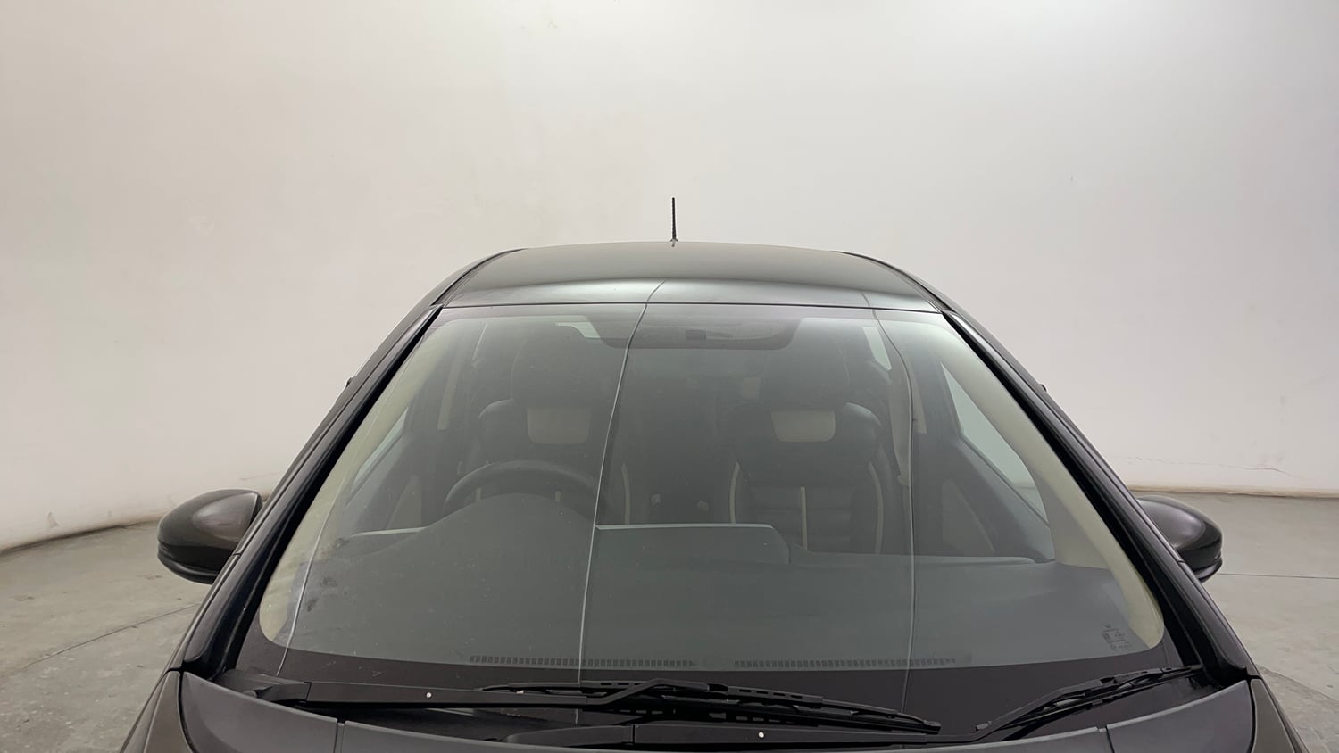 Used 2017 Honda Jazz V AT Petrol Petrol Automatic exterior FRONT WINDSHIELD VIEW