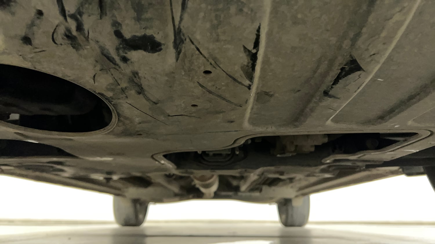Used 2022 Kia Seltos X Line 1.4 DCT Petrol Automatic extra FRONT LEFT UNDERBODY VIEW