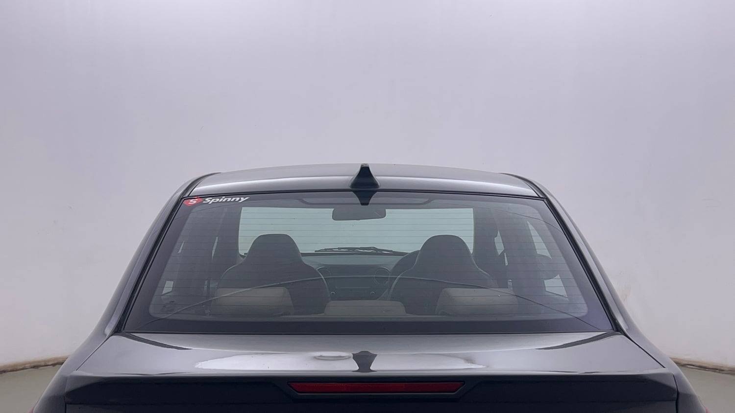 Used 2019 Hyundai Xcent SX Petrol Manual exterior BACK WINDSHIELD VIEW