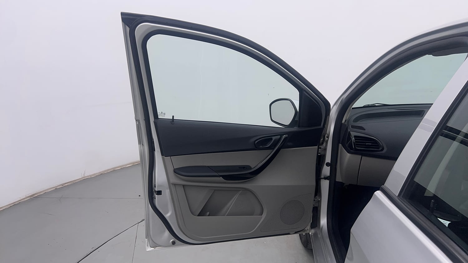 Used 2018 Tata Tiago Revotron XT Petrol Manual interior LEFT FRONT DOOR OPEN VIEW