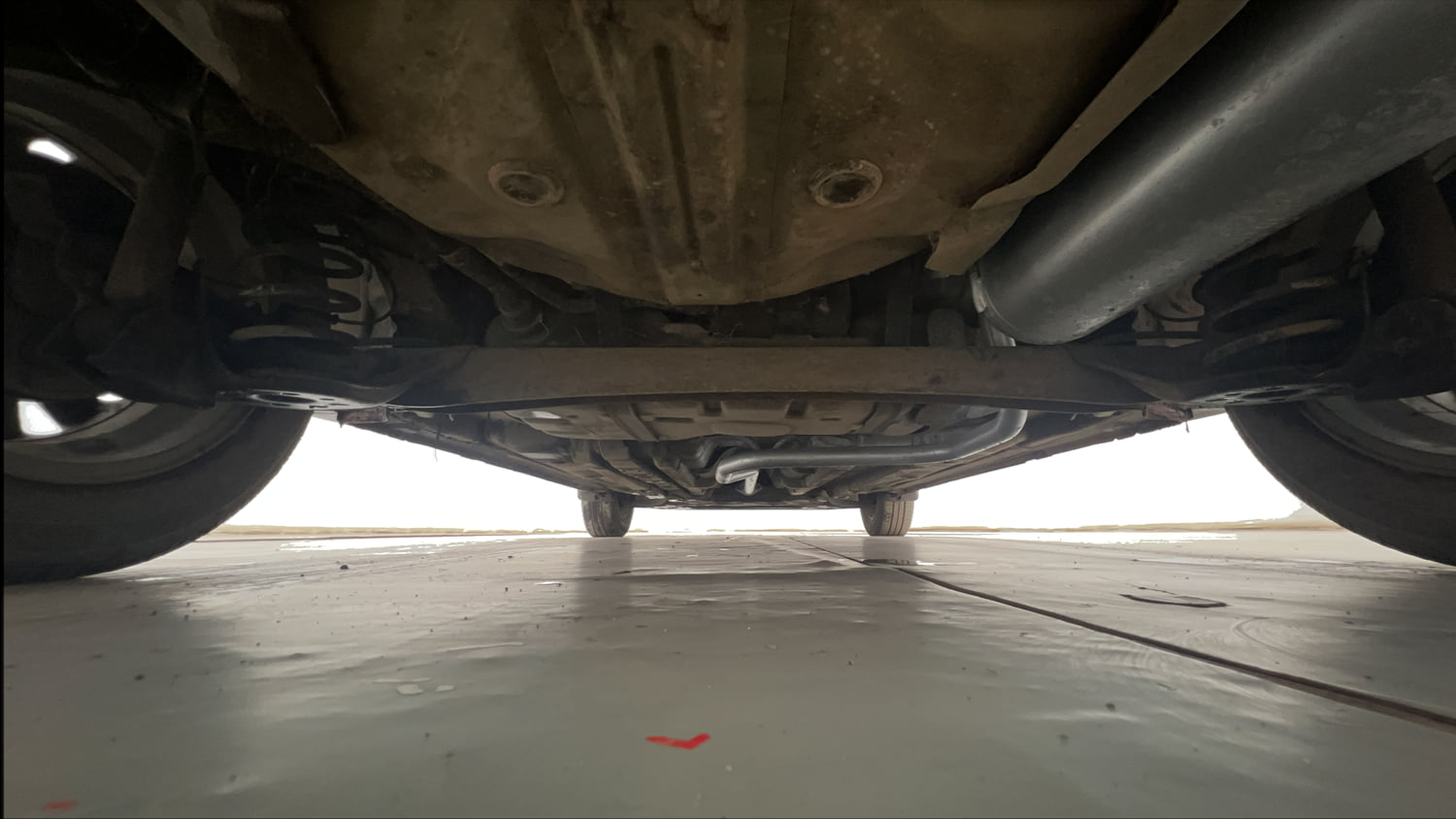 Used 2019 Hyundai Elite i20 Sportz Plus 1.2 Petrol Manual extra REAR UNDERBODY VIEW (TAKEN FROM REAR)