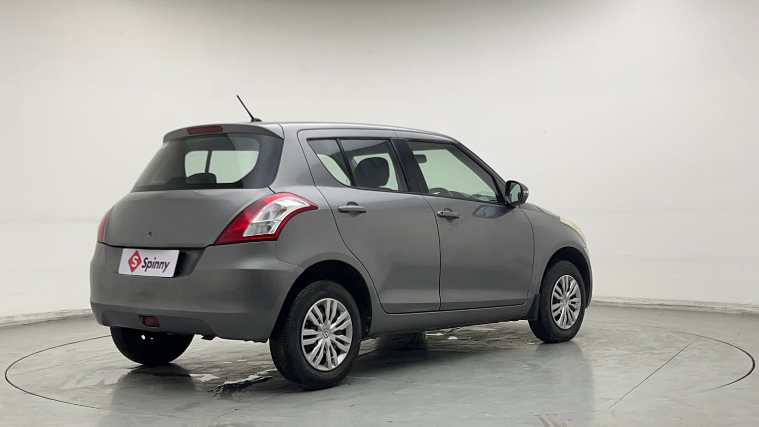Used 2014 Maruti Suzuki Swift VXi Petrol Manual exterior RIGHT REAR CORNER VIEW
