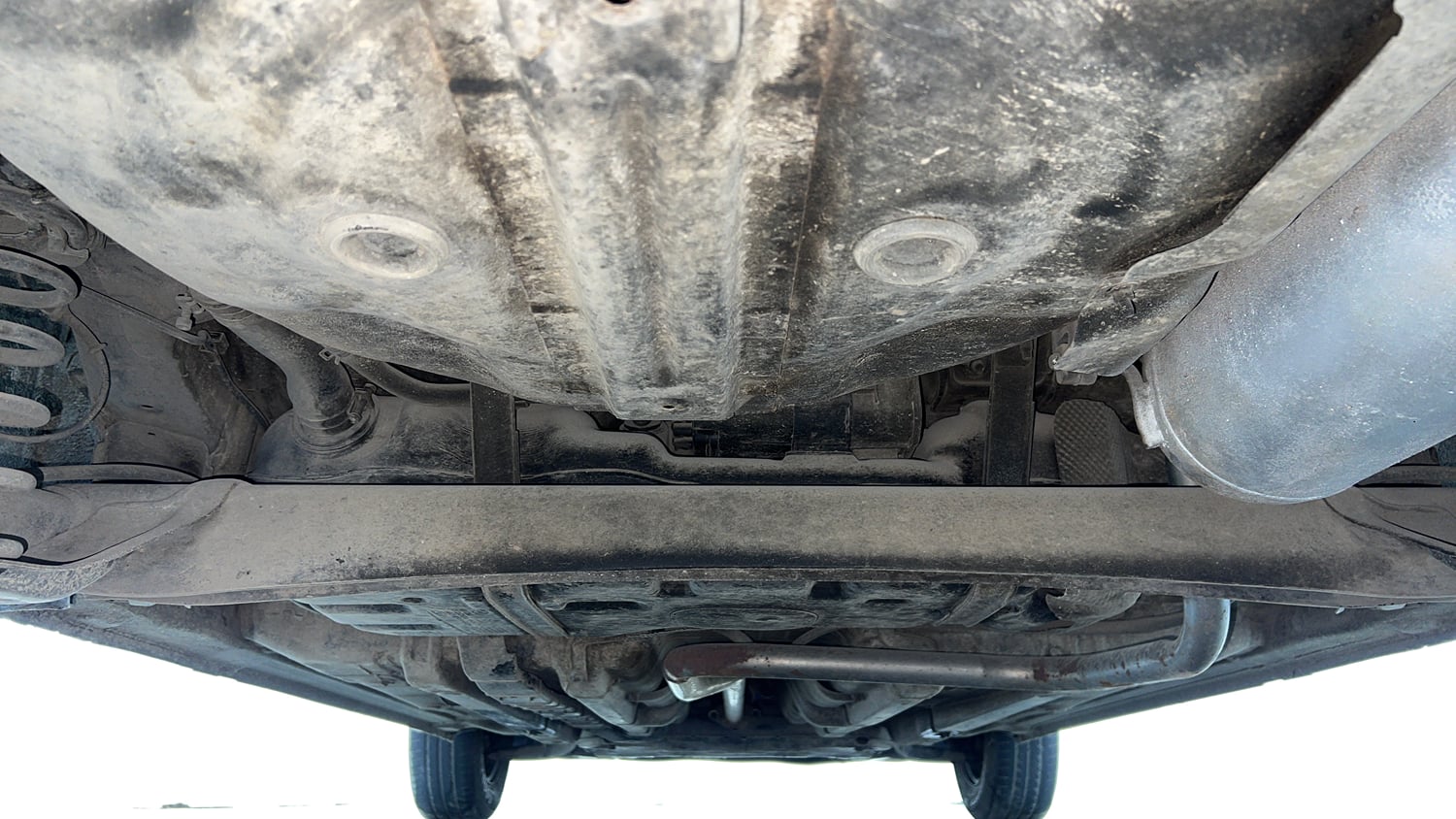 Used 2016 Hyundai Elite i20 Sportz 1.2 Petrol Manual extra REAR UNDERBODY VIEW (TAKEN FROM REAR)