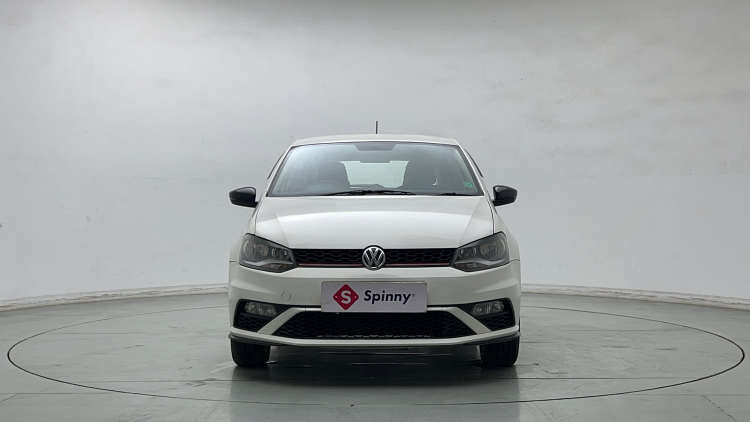 Used 2022 Volkswagen Polo Comfortline 1.0L MPI Petrol Manual exterior FRONT VIEW