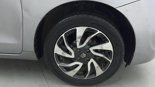 Used 2020 Maruti Suzuki Baleno Alpha Petrol Manual tyres RIGHT FRONT TYRE RIM VIEW
