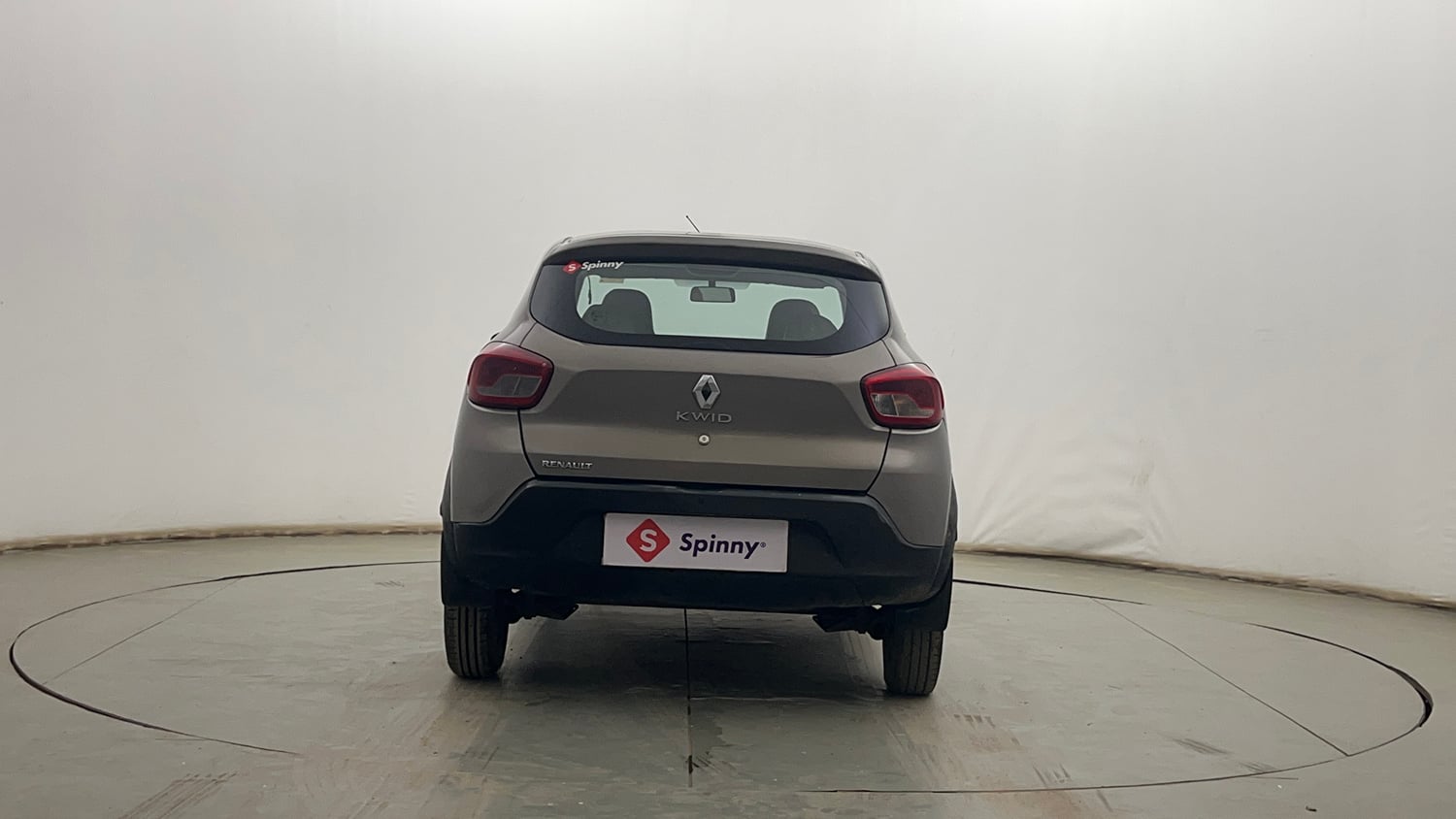 Used 2018 Renault Kwid RXT (O) 1.0 SCE Edition Petrol Manual exterior BACK VIEW