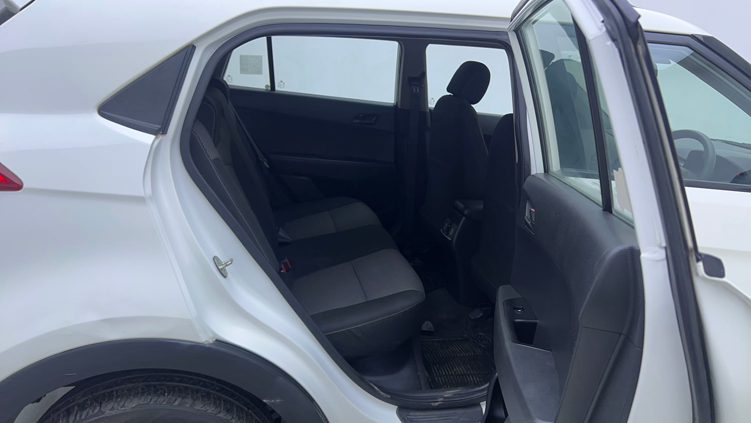 Used 2017 Hyundai Creta 1.6 E Plus Petrol Petrol Manual interior RIGHT SIDE REAR DOOR CABIN VIEW