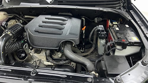Used 2025 Mahindra Scorpio N Z8 Petrol MT 7 STR Petrol Manual engine ENGINE LEFT SIDE VIEW