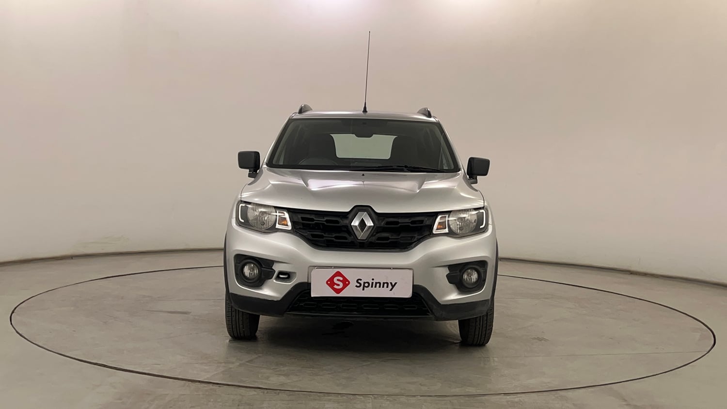 Used 2016 Renault Kwid RXT Petrol Manual exterior FRONT VIEW
