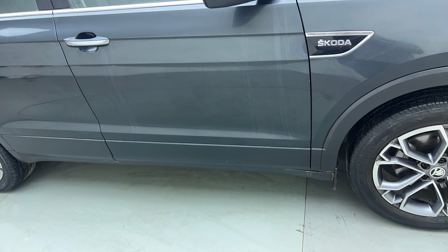 Used 2022 Skoda Kushaq Style 1.5L TSI DSG (6 Airbags) Petrol Automatic dents MINOR SCRATCH