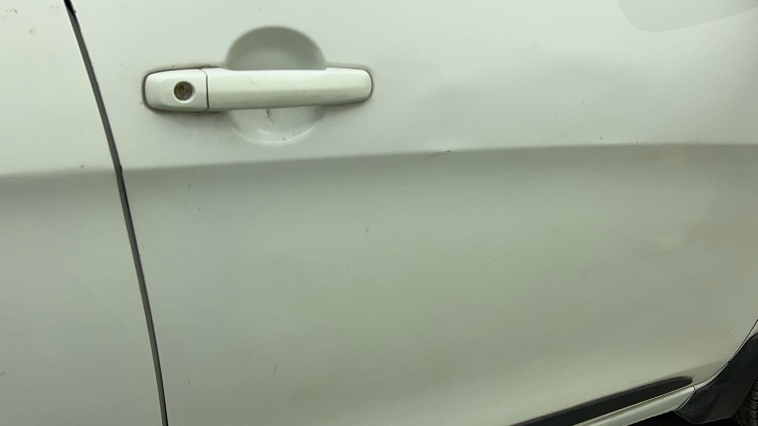 Used 2014 Maruti Suzuki Celerio VXi Petrol Manual dents MINOR SCRATCH