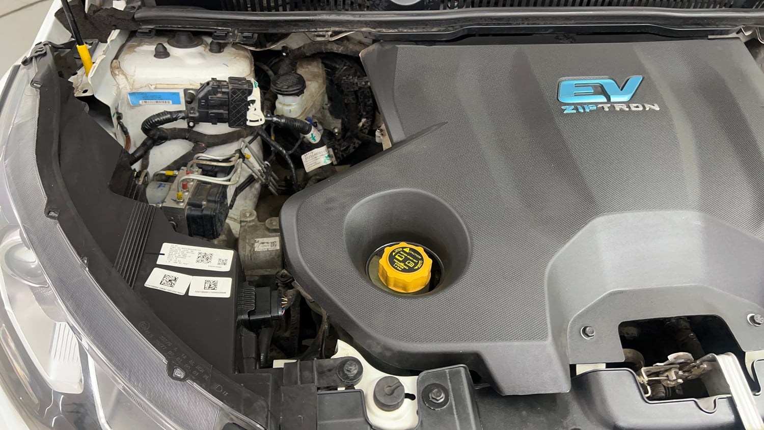 Used 2022 Tata Nexon EV XZ Plus Electric Automatic engine ENGINE RIGHT SIDE VIEW