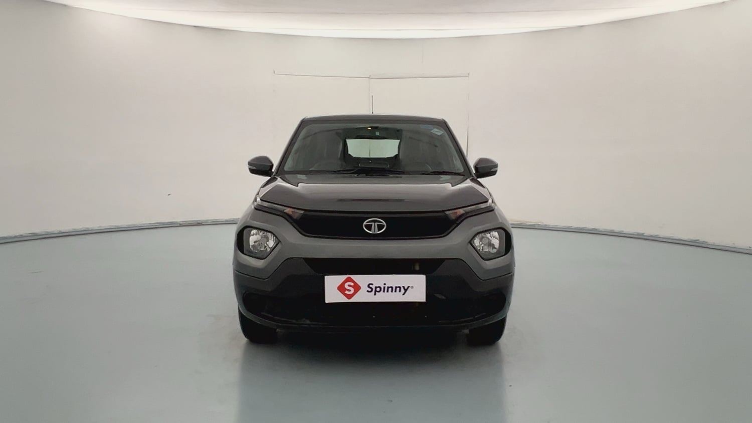 Used 2023 Tata Punch Adventure iCNG Cng Manual exterior FRONT VIEW