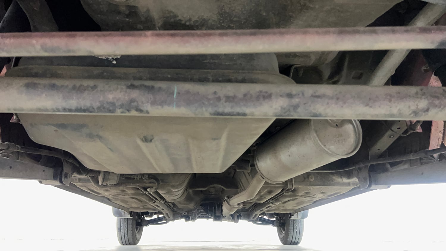 Used 2015 Maruti Suzuki Alto 800 Vxi Petrol Manual extra REAR UNDERBODY VIEW (TAKEN FROM REAR)